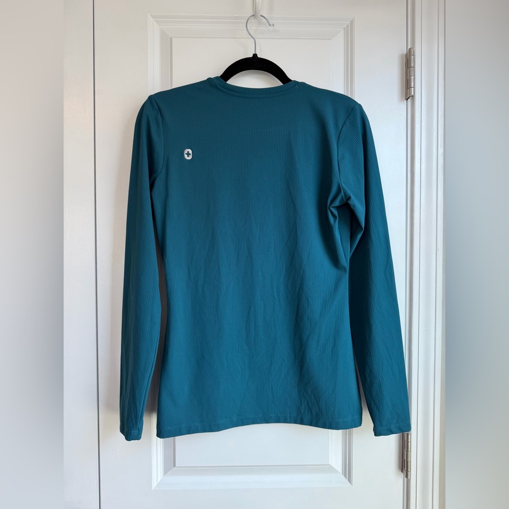 Figs Women’s Ribbed Longsleeve Underscrub Caribbean Blue Size Small - Picture 2 of 9